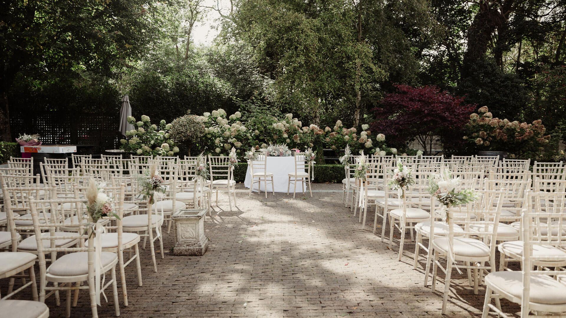 Ciara & Eoghan  www.bokehphotography.ie (161) (2) (1)